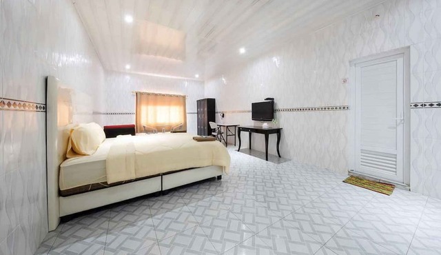 Hotel Mega Nasional in Nias