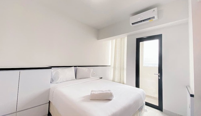 Homey And Cozy Studio Apartment At The Alton in Semarang