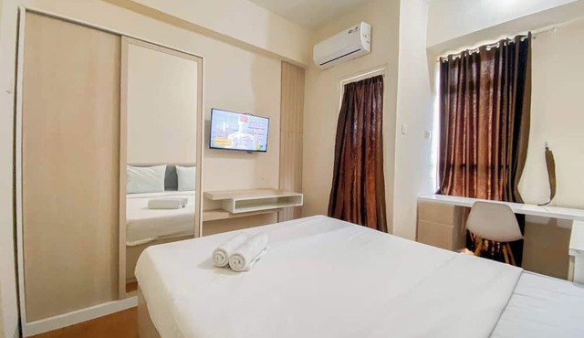 Best Price Studio Apartment Amartha View