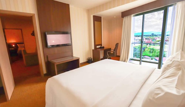 Labersa Hotel And Convention Center Toba Balige