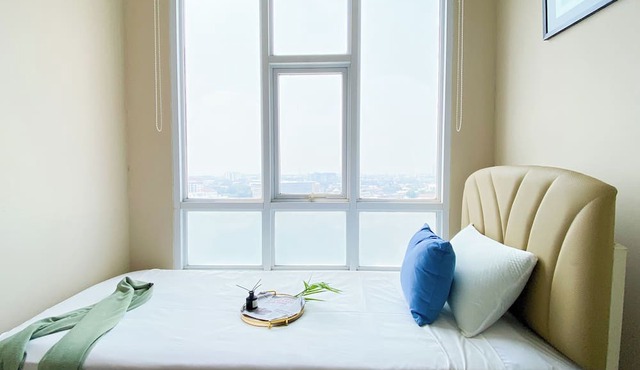 Modern Look 2Br At Lucky Tower Residence Apartment in Jakarta