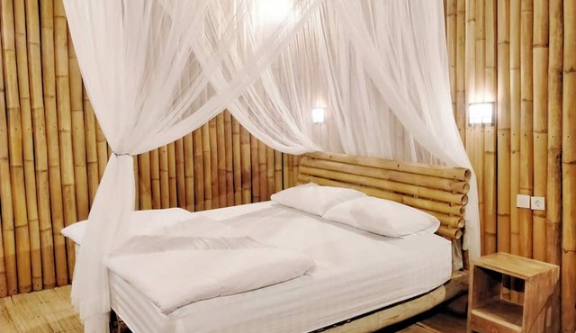 Loca Lobo Lodges Riung