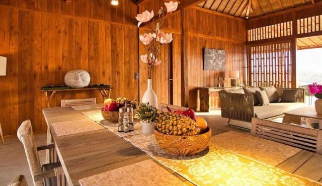 Lobster Bay Resort