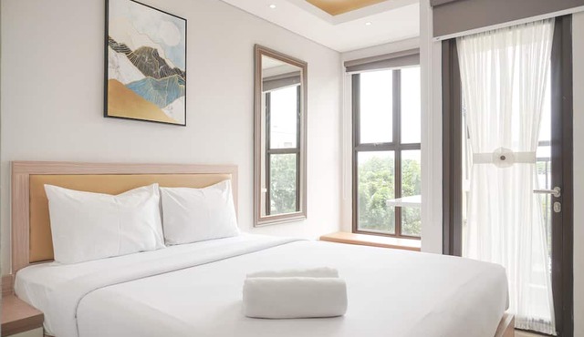 Warm And Minimalist Studio Transpark Bintaro Apartment in South Tangerang