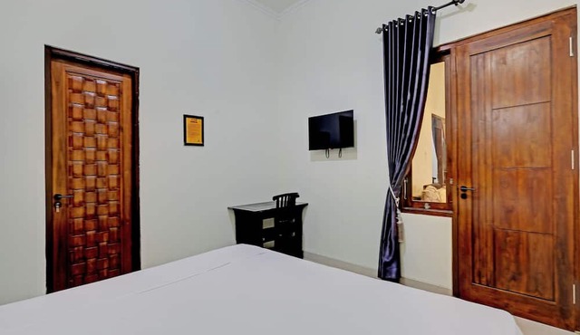 OYO Life 92935 Ayu Kost Eksklusif