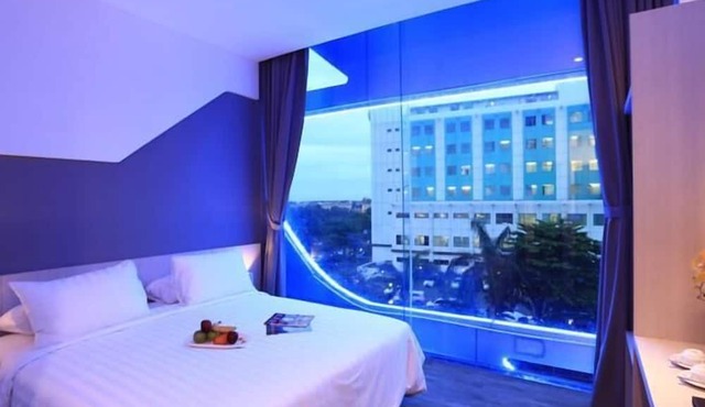 Ozone Hotel Pantai Indah Kapuk