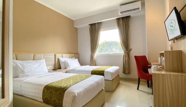 Lorin Syariah Solo Hotel in Colomadu