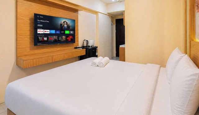 Comfortable Good Vibes Studio Room At Suncity Residence Apartment