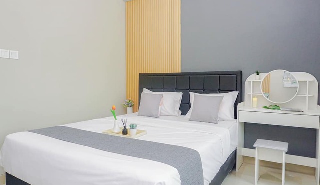Serene Studio At Royal Sentul Park Apartment in Bogor