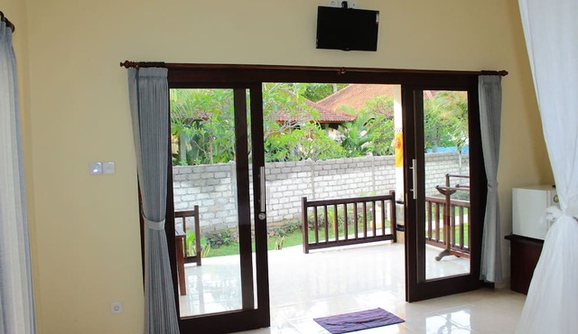 Bintang Beach Villas