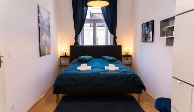 Ruby Luxurious Apartment With View of Schönbrunn in Wien