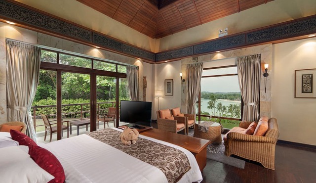 Indra Maya Pool Villas