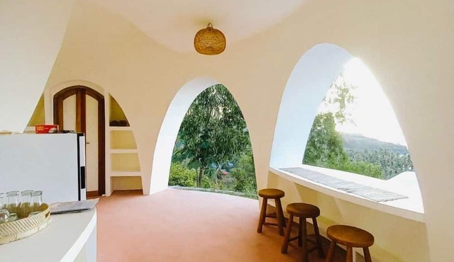 Mentigibay Dome Villa Lombok