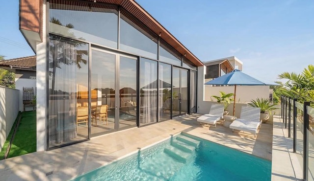Modern 3BR near Pandawa Beach w Private Pool&Patio in Badung Regency