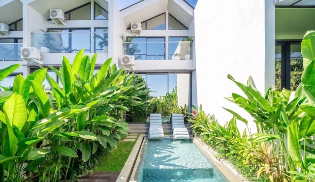 U Villa 13 - Stylish Tropical 2BR w Beach Nearby & Pool+Garden in Badung Regency