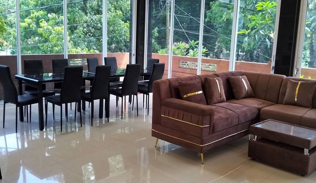 Ubud suites batuan