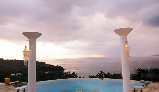 VistaMonti Private Villas in Pemenang