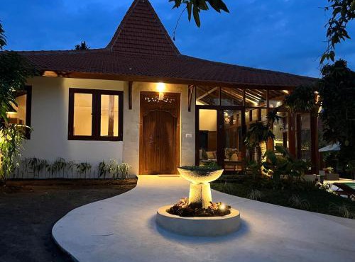 Scenic Hills Oasis Full service with Private Cook in Banjar