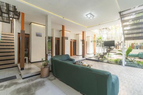 Urbanview Java Living Sigura Gura