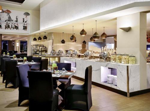 Pullman Bali Legian Beach