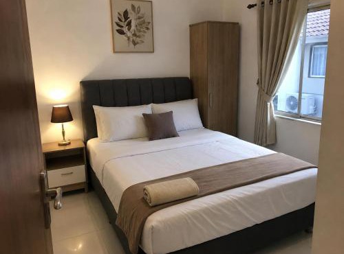 Istana Raja Homestay S in Lanjang