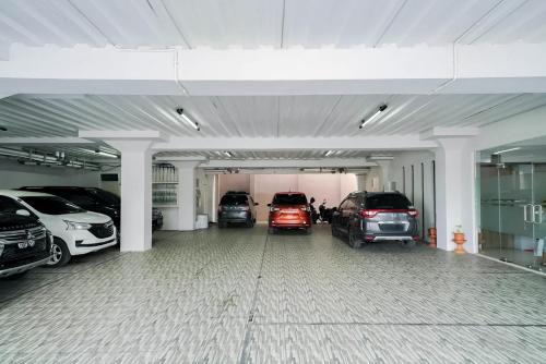 Urbanview Hotel Bari Syariah Palembang By RedDoorz