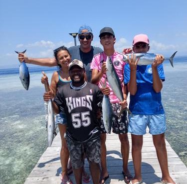 Ingkri Homestay Sauwandarek in Poelau Mansoear