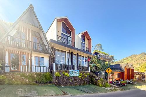 The Lavana Villa Bintang Sikunir in Kejajar