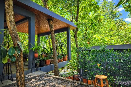 Guru Giri Forest Cabin Villa Yogyakarta in Mutihan