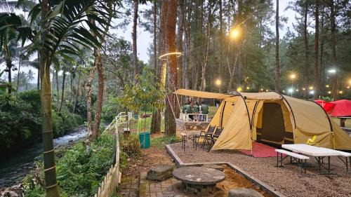 Kalisawah - Nyaman Camp in Bayu-kidul