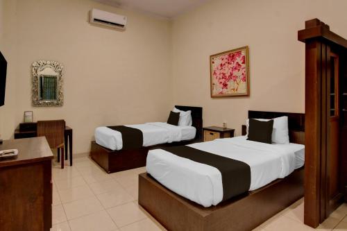 Townhouse Oak Pancanaka Malioboro Hotel in Yogyakarta