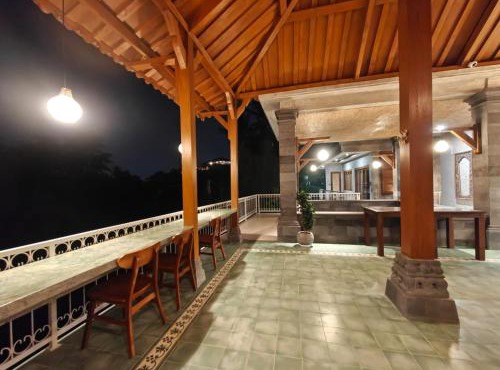 Nawang Sakti in Melayang
