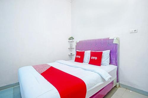 OYO Life 90587 Domen Homestay Syariah in Krui