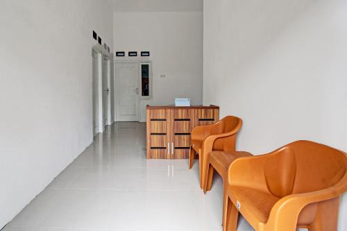 Hotel O Alif House Syariah 2 in Kediri