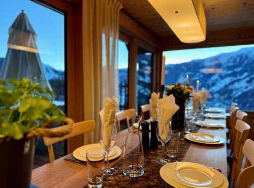 INFINITY SKY LODGE by belle-stay HEATED POOL, SAUNA and LIFT in Rohrberg
