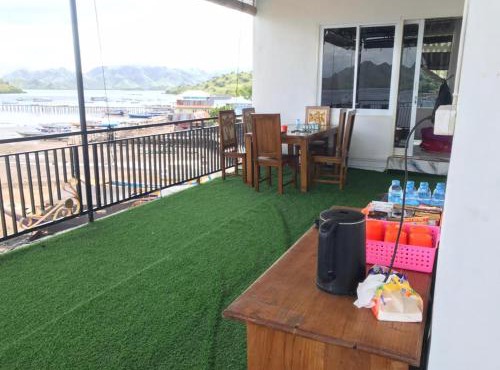 Homestay Jifiqa komodo in Komodo