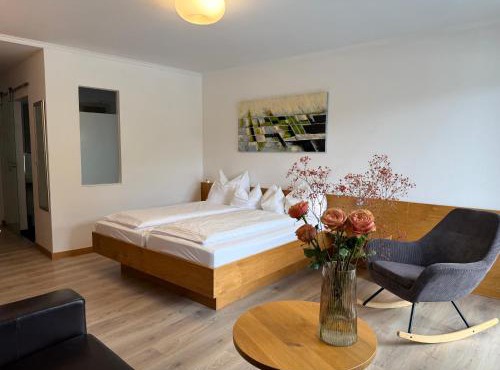 Seehotel Lilly in Strobl