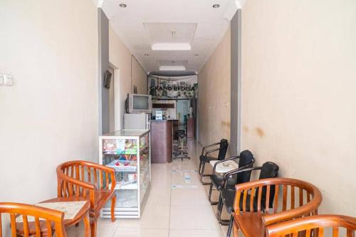 RedDoorz near Universitas Merdeka Malang 2 in Malang