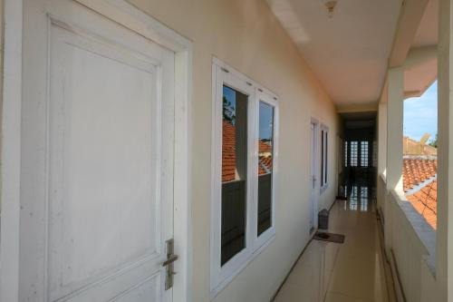 RedDoorz Syariah near Alun Alun Kebumen in Kebumen