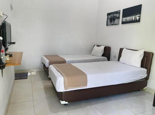 Hotel Semilir Syariah Sampang