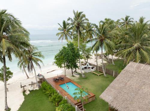 The Point SurfHouse 3 meals included in Katiet