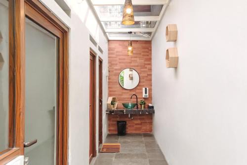 Calma Coliving at Bintaro, Tangerang Selatan in Bantenan