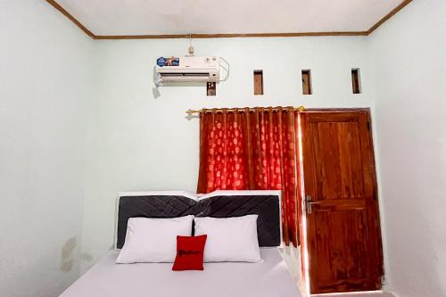 RedDoorz Syariah near RS Bhayangkara Nganjuk