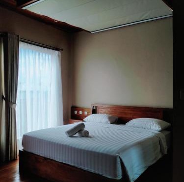 Spring Hill Hotel Ruteng
