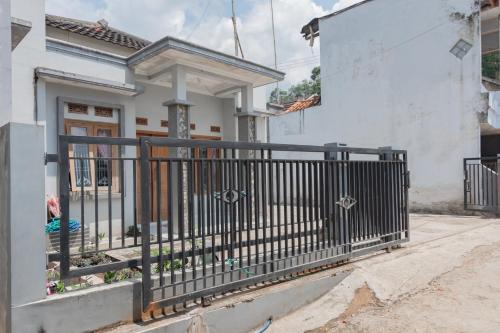 Small Homestay Syariah Sikembar Ciwidey Mitra RedDoorz