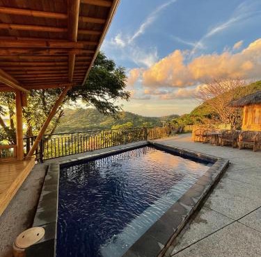 Elang Hillside Bamboo Villas