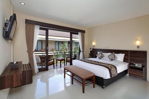 d'Penjor Seminyak